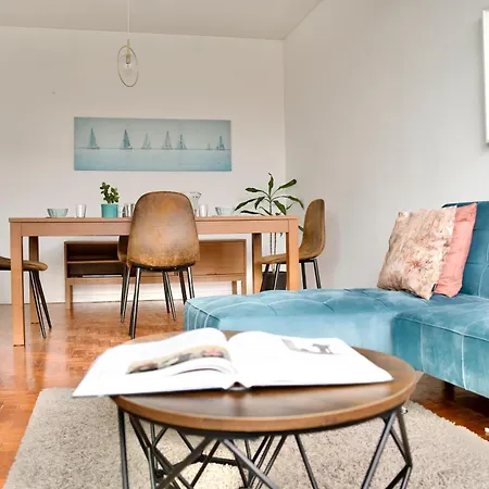 Appartement Close To The